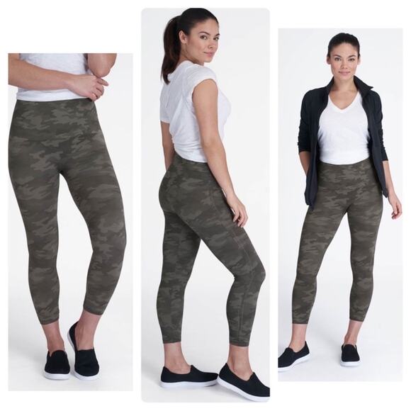Spanx Look at Me Now Seamless Cropped Camo Leggings NWT - Picture 1 of 12